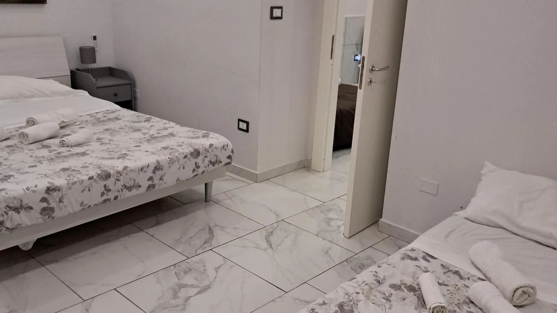 House Giovy Villa Napoli İtalya